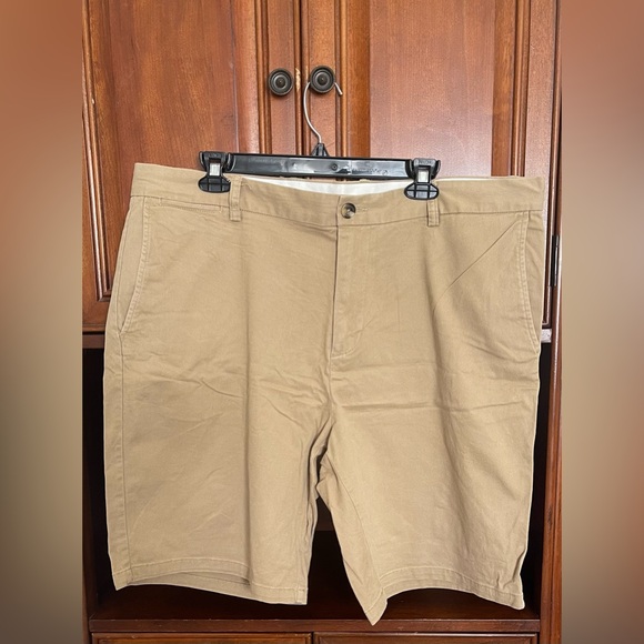Old Navy Ultimate Slim Built In Flex Chino Shorts Bundle - Picture 2 of 7